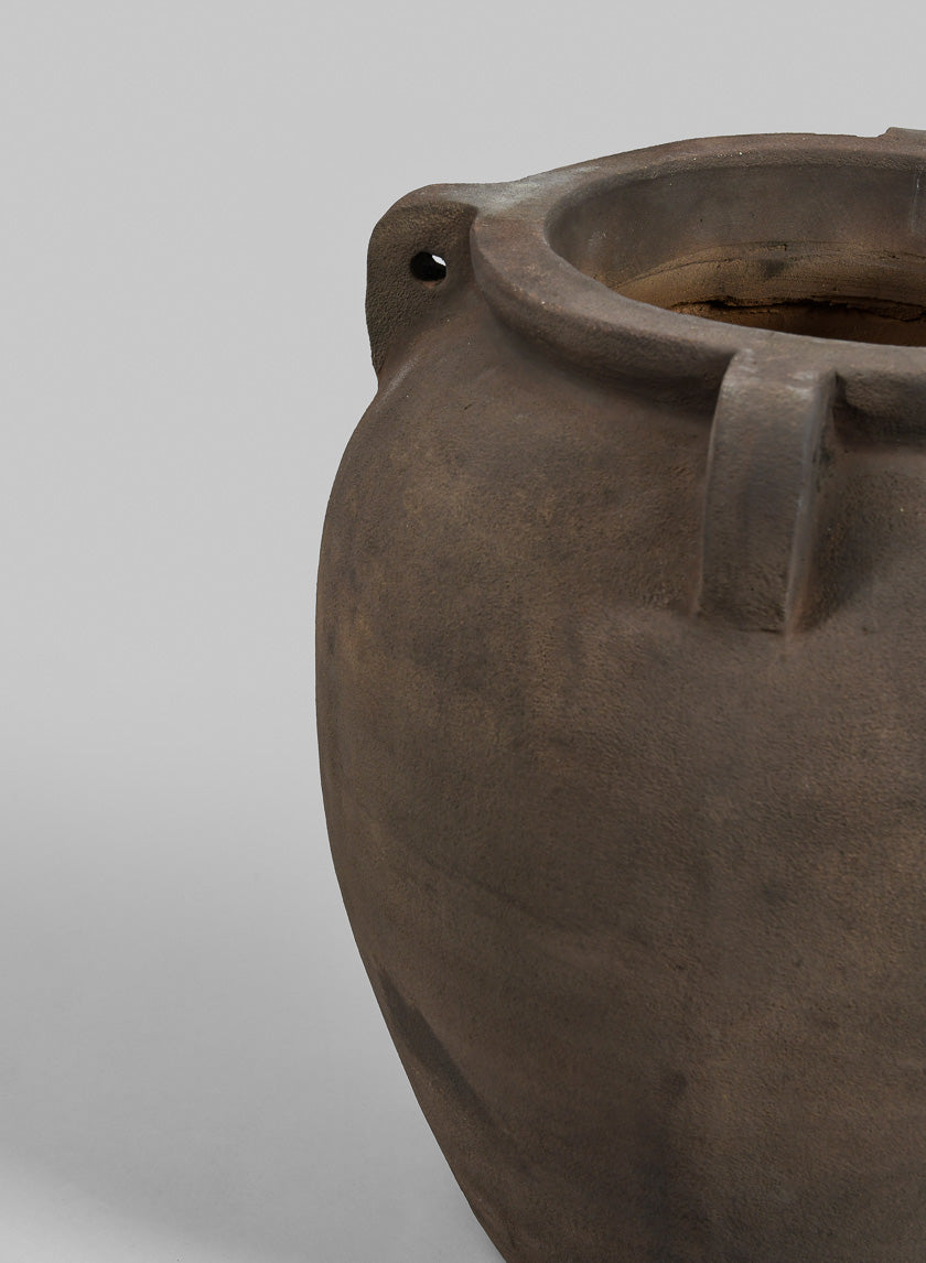Petra Aged Black Amphora Vase Decor Jamaligarden