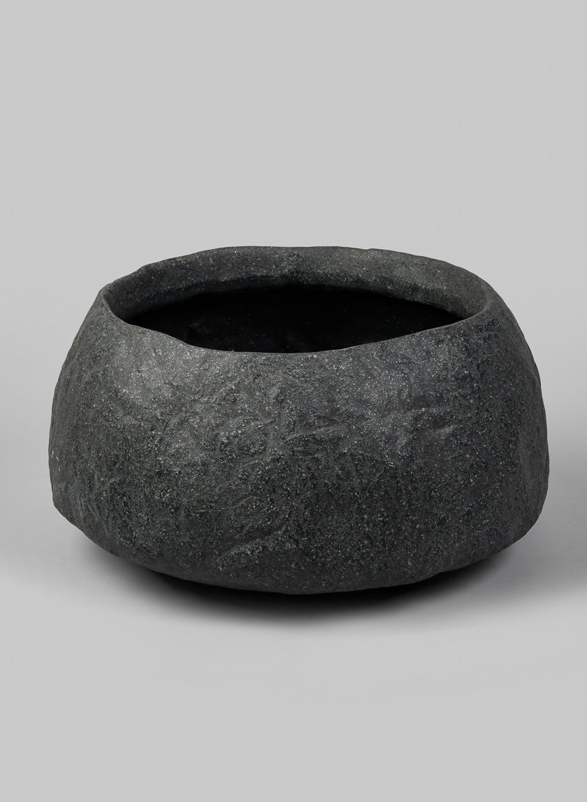 16in Wide Shirak Poly-Stone Rough Black Deep Bowl Decor Jamaligarden