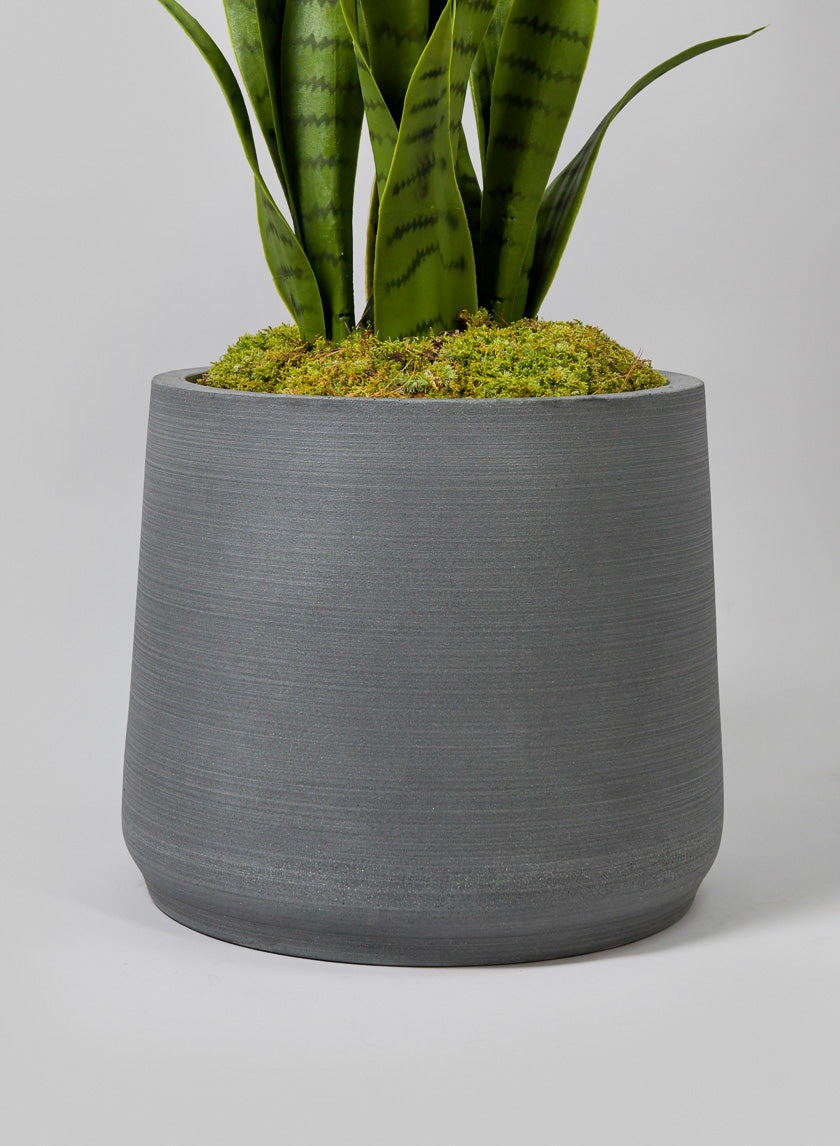 Alaric Gray Fiber Planter Decor Jamaligarden