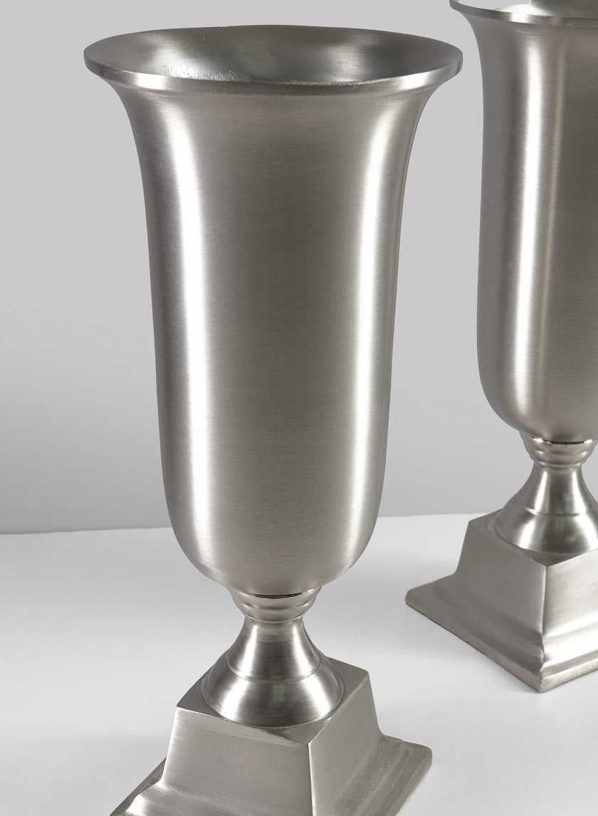 14.5in Tall Araami Matte Silver Aluminum Urn Decor Jamaligarden