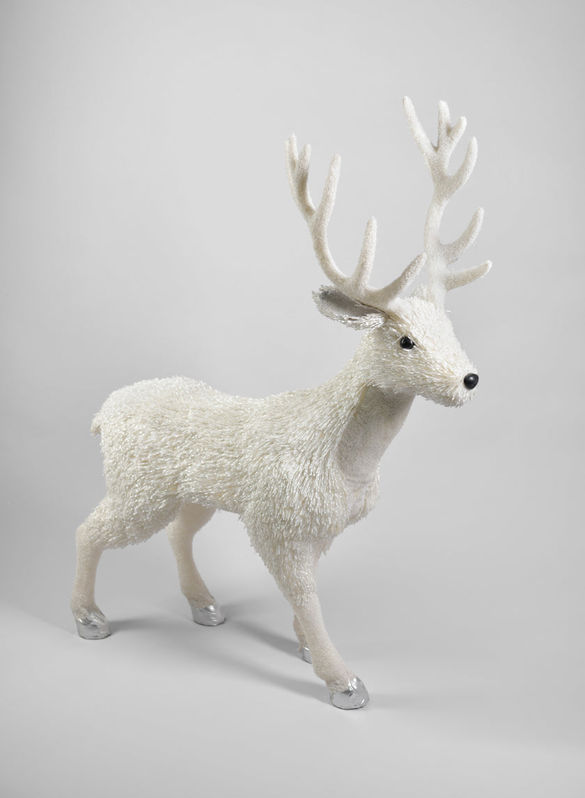 40in Tall Snow Deer Decor Jamaligarden