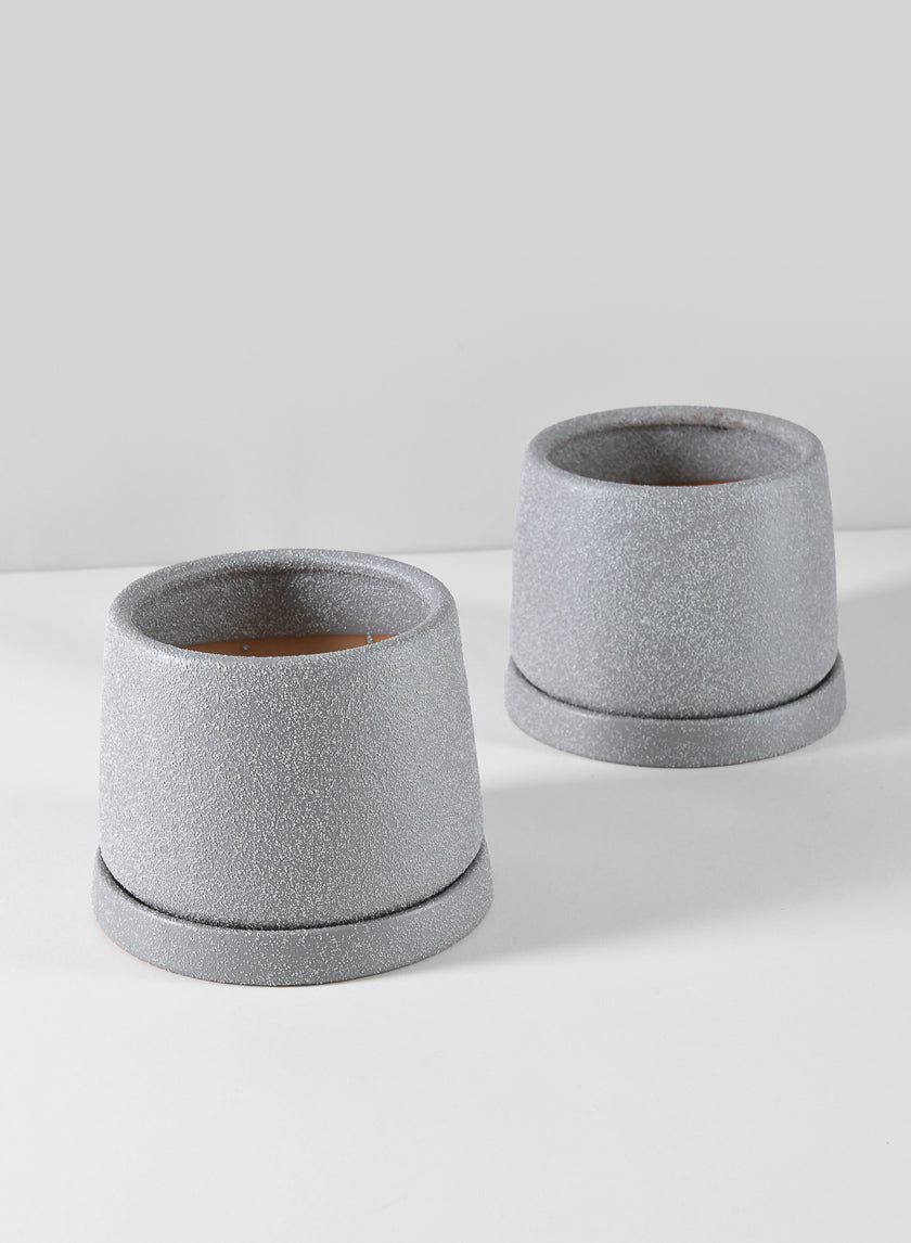 4.5in Tall Sigtura Sand Grey Indoor Ceramic Pot with Saucer Decor Jamaligarden