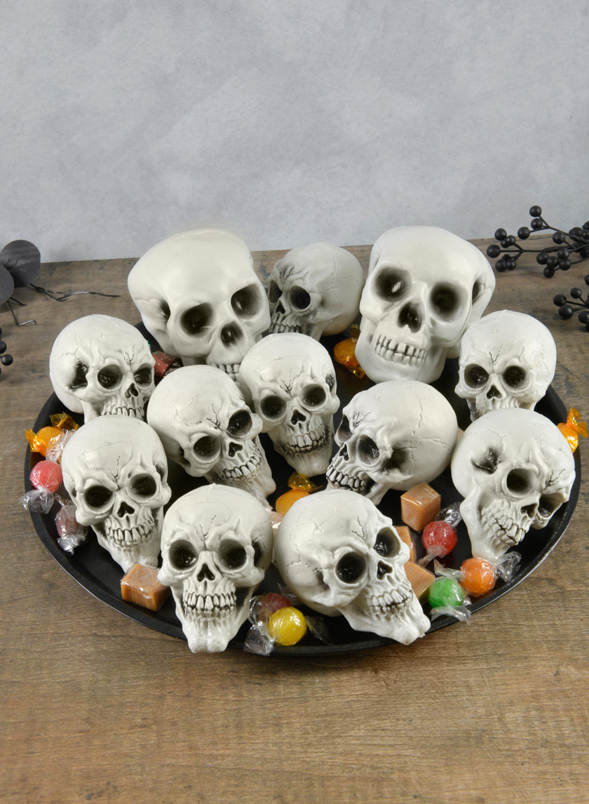 Bag of Mini Skulls Decor Jamaligarden