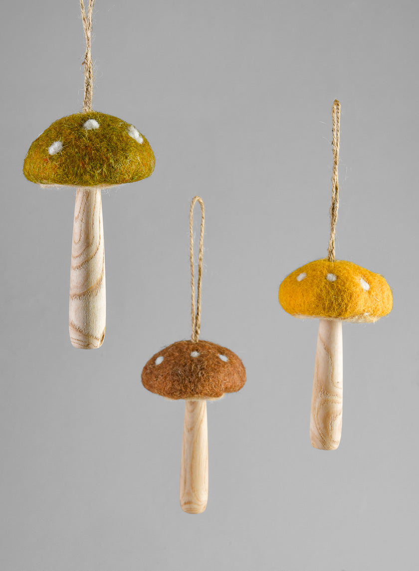4in Long Assorted Hanging Mushroom Ornament Decor Jamaligarden