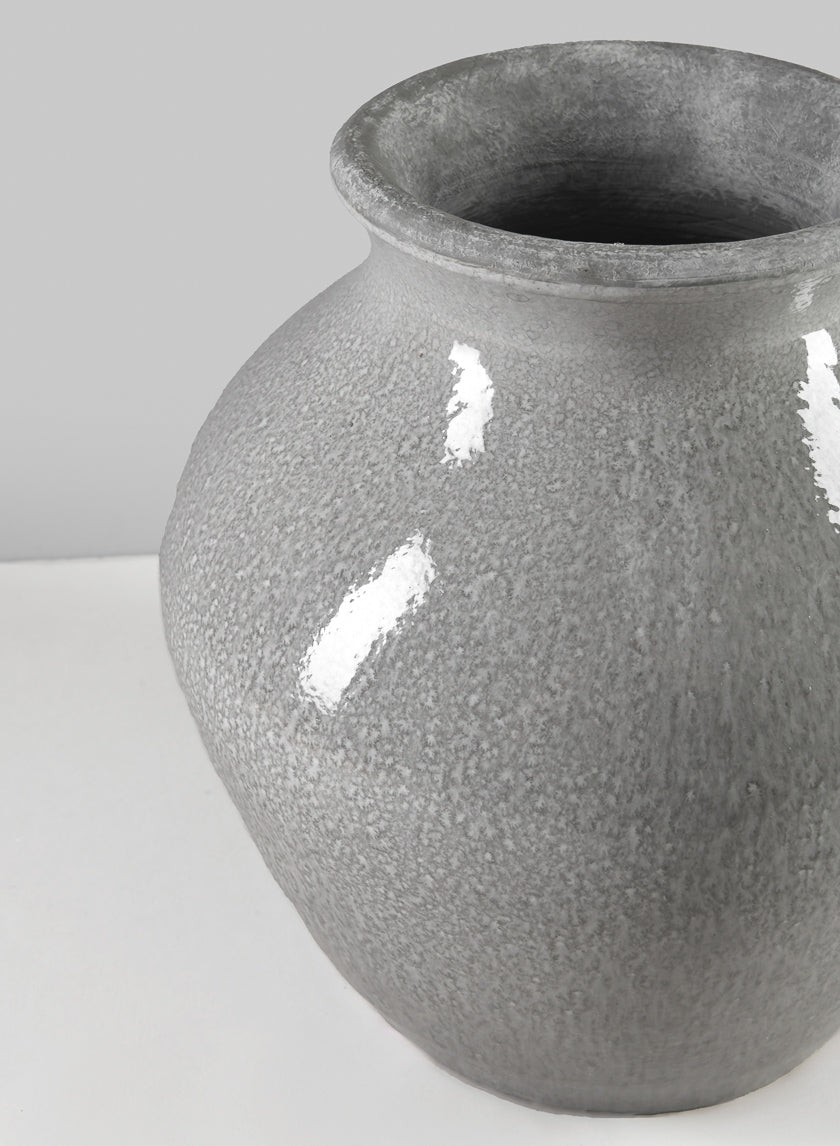 10.5in Tall Trino Speckled Gray Vase Decor Jamaligarden
