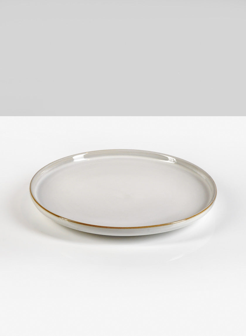 8.5in Wide White Ceramic Plate Decor Jamaligarden