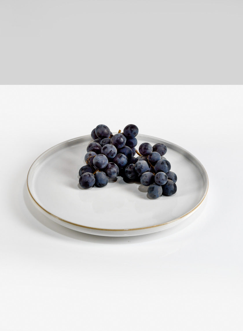 8.5in Wide White Ceramic Plate Decor Jamaligarden