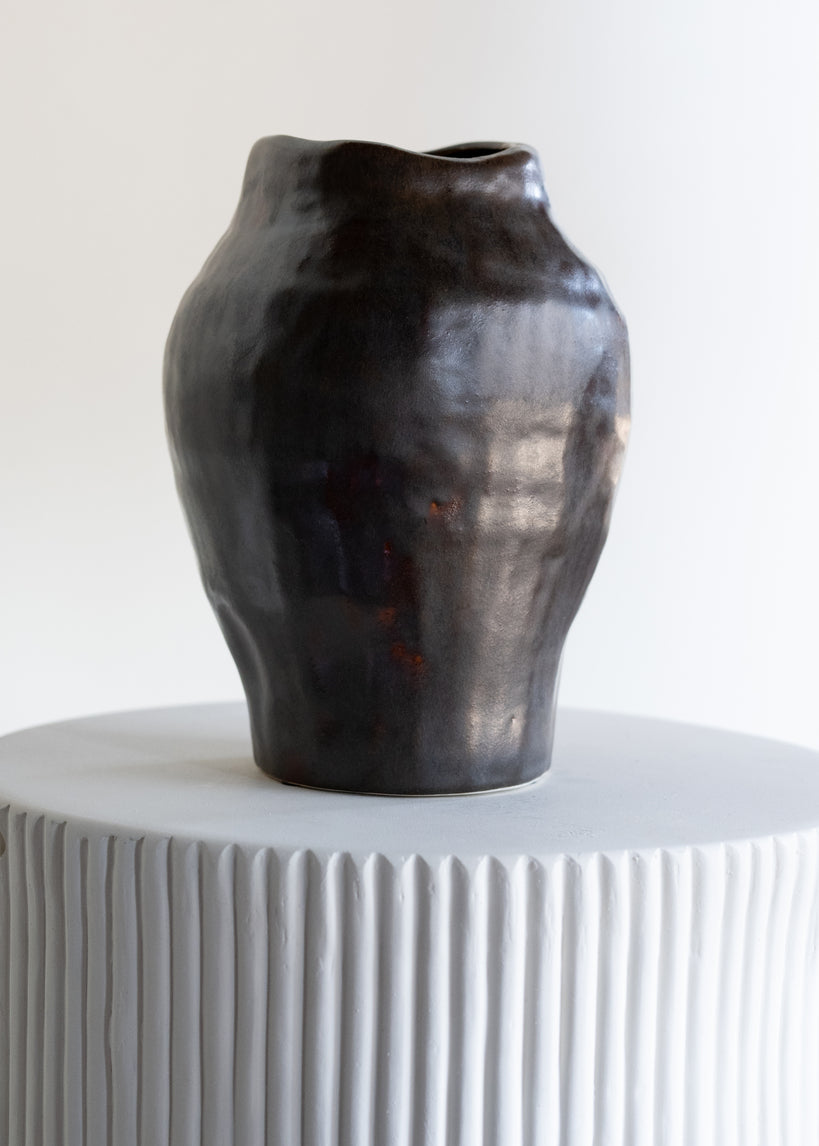 9in Tall Mashiko Aged Brown Artisan Urn Decor Jamaligarden