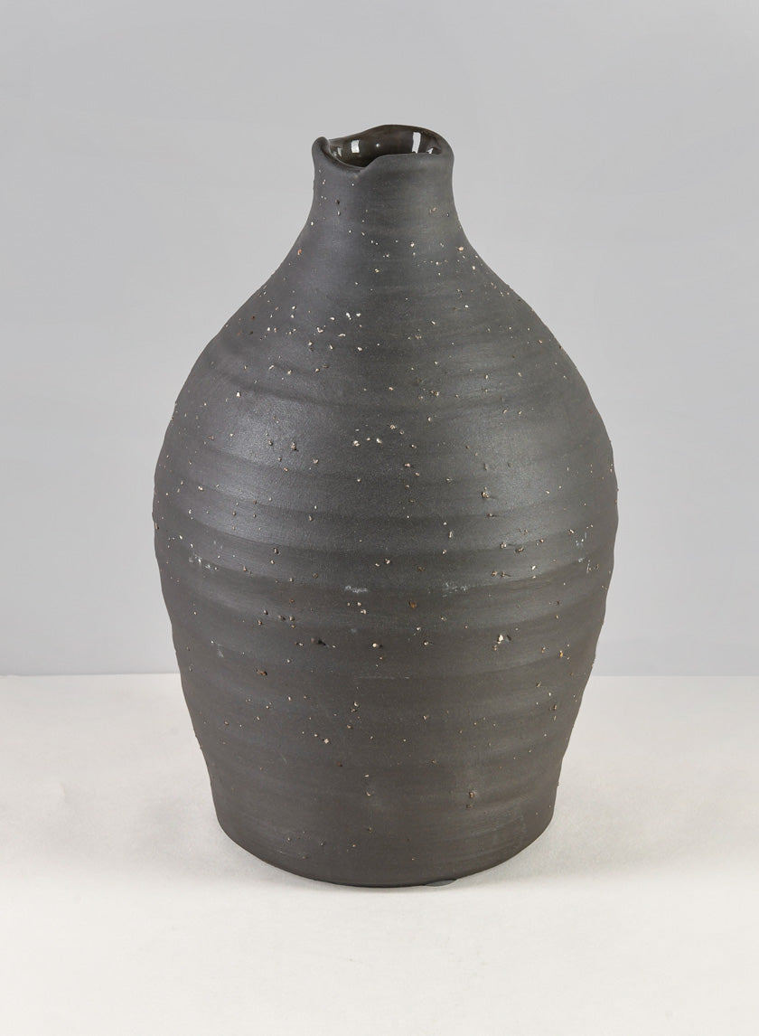 9in Tall Imari Aged Black Artisan Vase Decor Jamaligarden