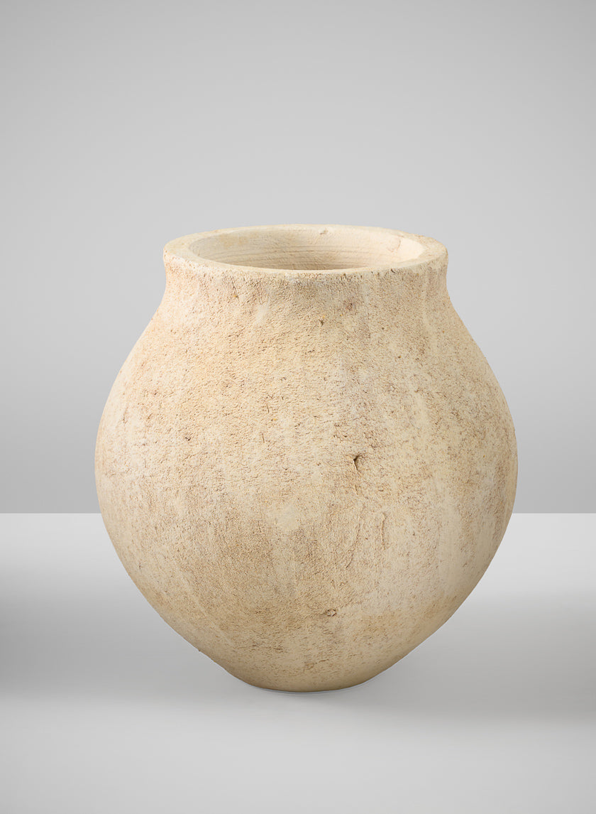 9in Tall Amadora Aged Sand Tone Stoneware Deco Vase, Case of 4 Decor Jamaligarden