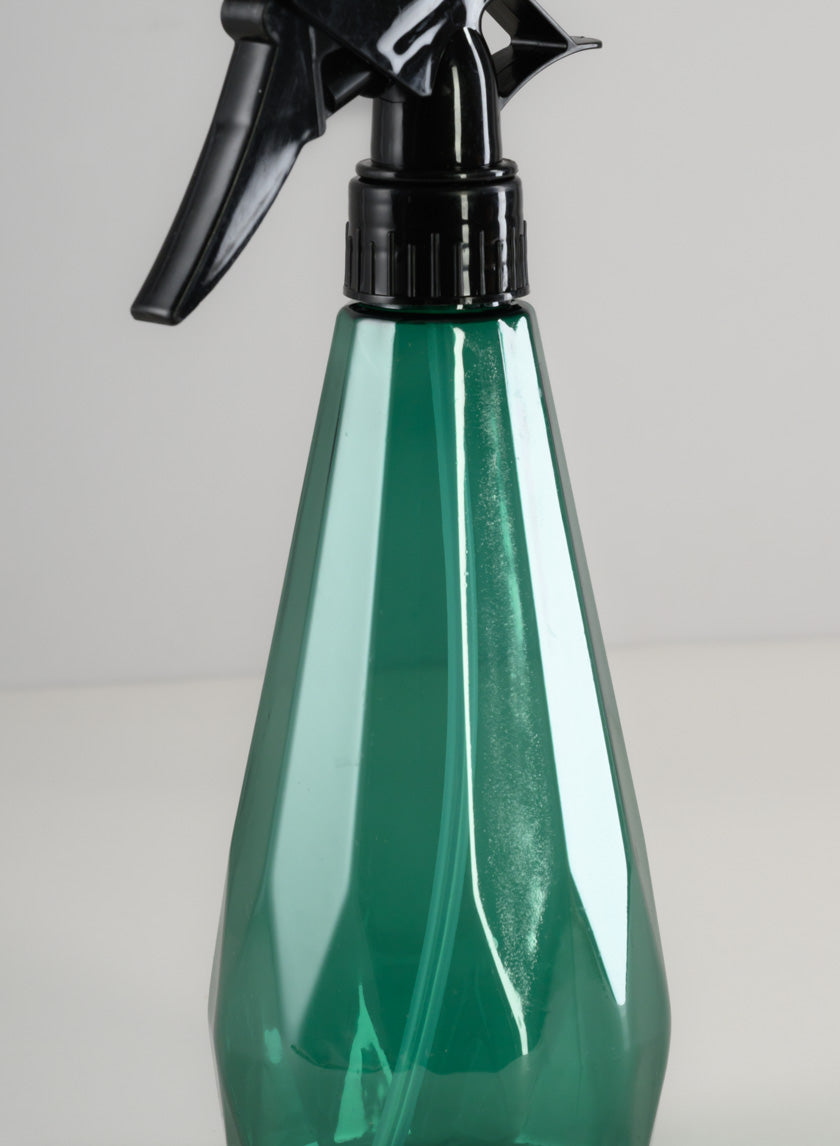 16oz Green Spray Bottle Decor Jamaligarden