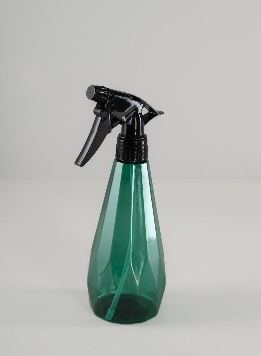 16oz Green Spray Bottle Decor Jamaligarden