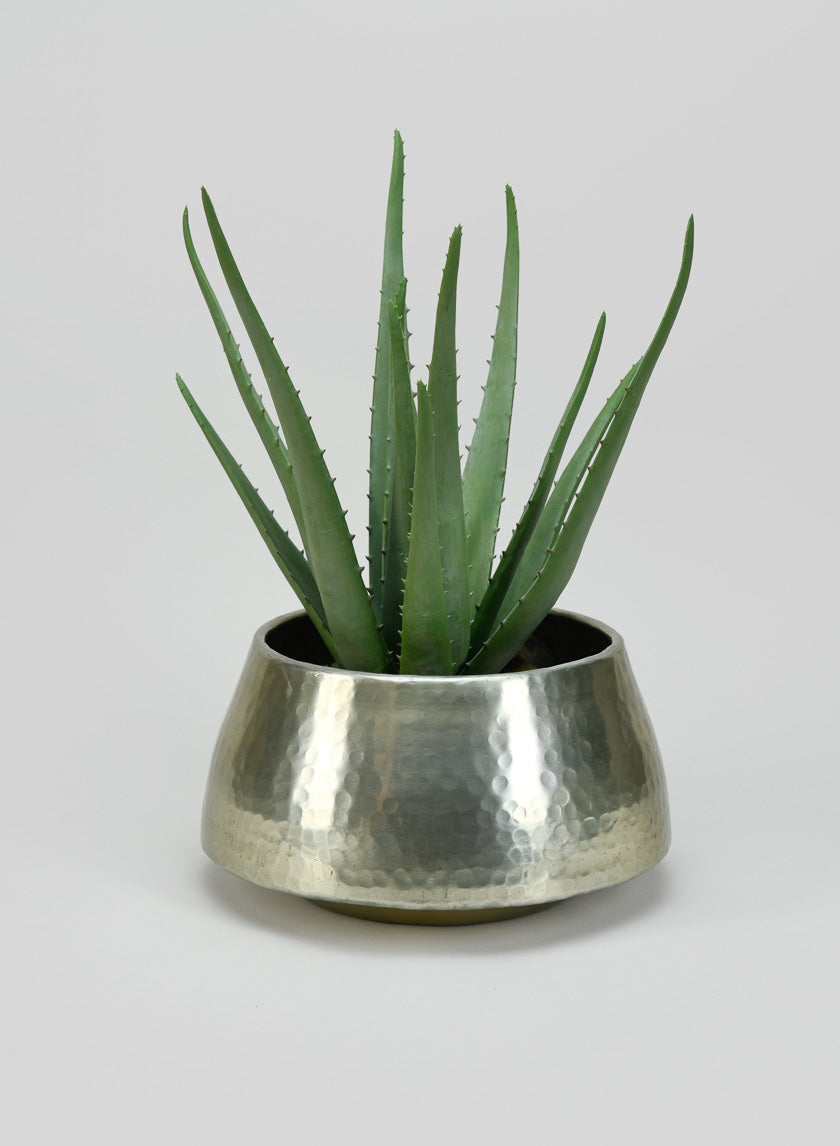 Pondicherry Old Silver Look Aluminum Bowl Decor Jamaligarden