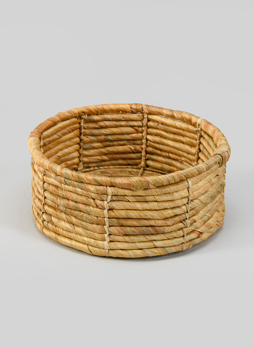11.75in Wide Malacca Water Hyacinth Basket Decor Jamaligarden