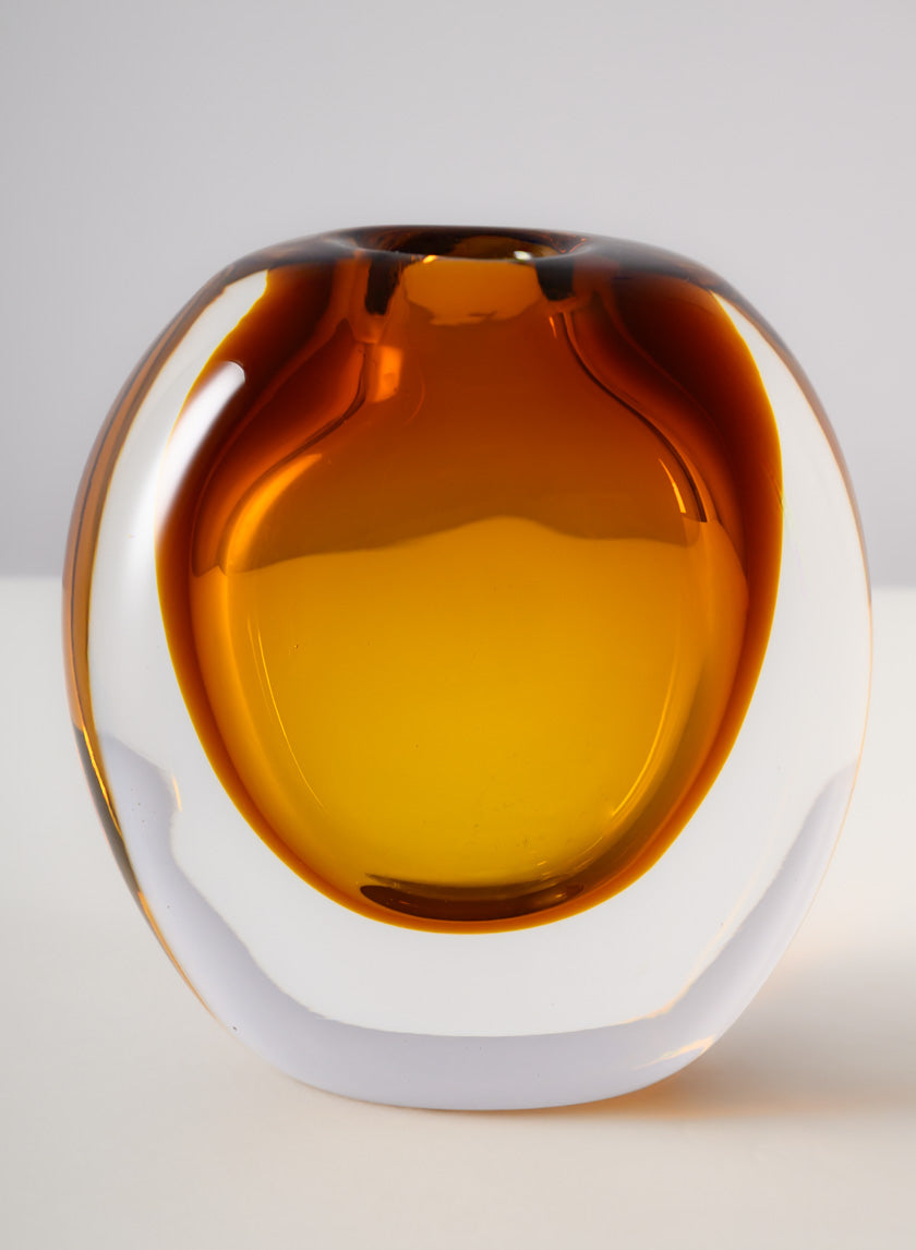 5.5in Tall Norvege Clear and Amber Glow Hand Blown Short Glass Vase Decor Jamaligarden