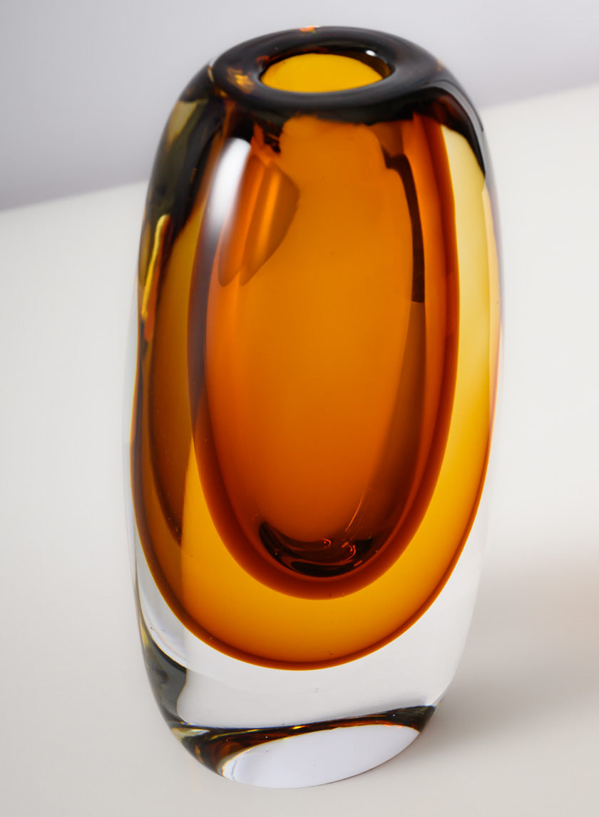 8.5in Tall Norvege Clear and Amber Glow Hand Blown Glass Vase Decor Jamaligarden