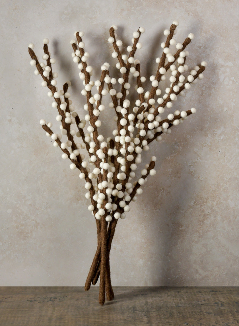 21in Long Felt White Berry Stem Decor Jamaligarden