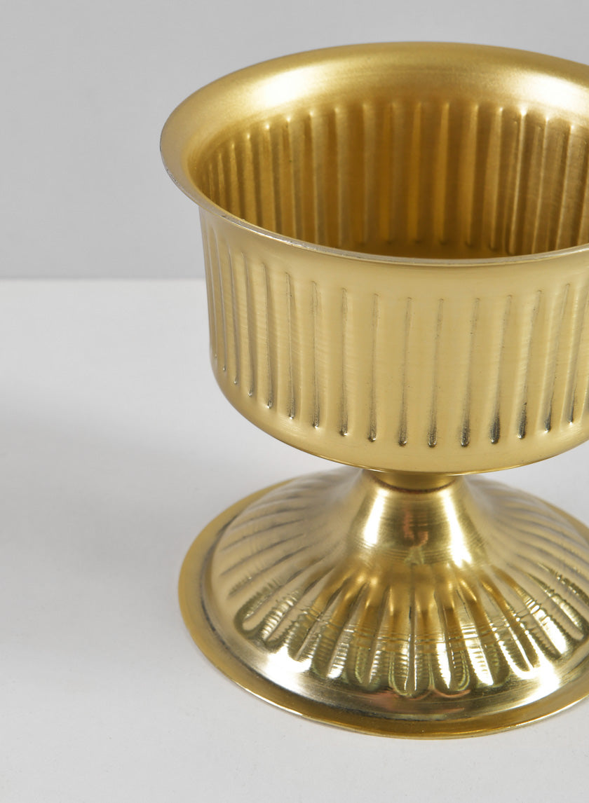 4in Tall Victoria Mini Urn Decor Jamaligarden