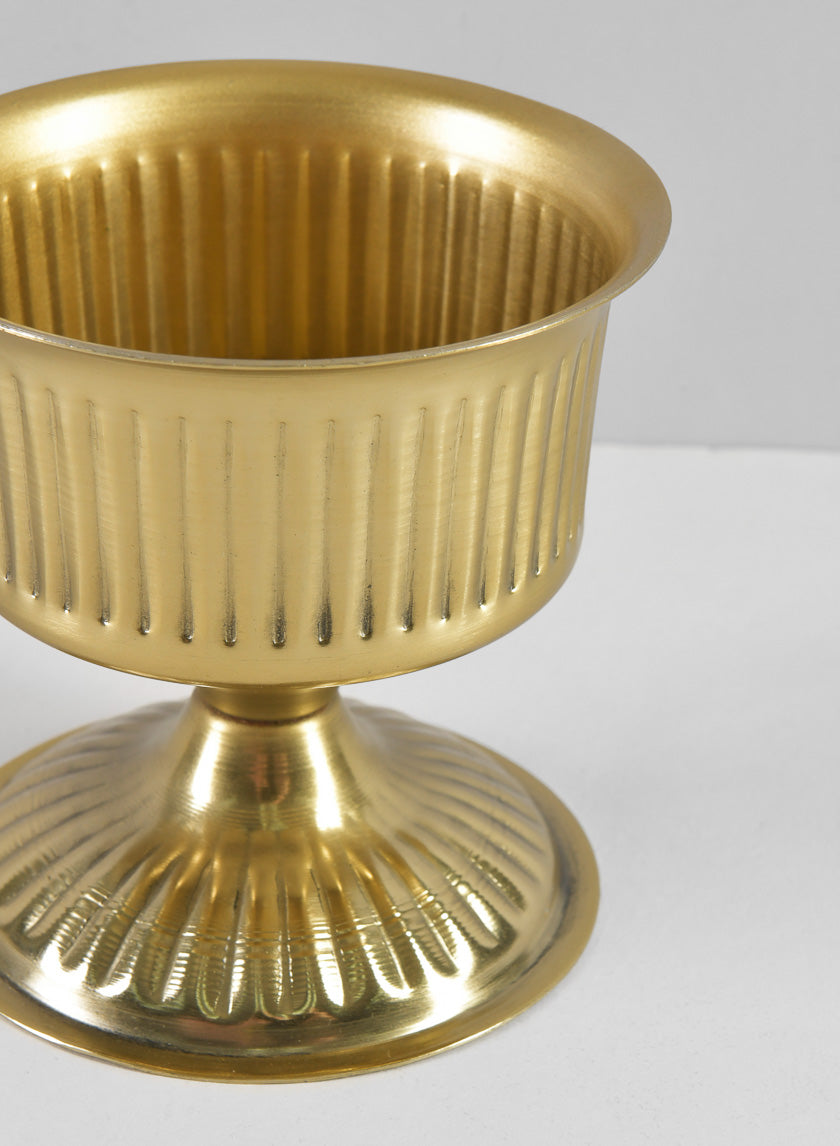 4in Tall Victoria Mini Urn Decor Jamaligarden