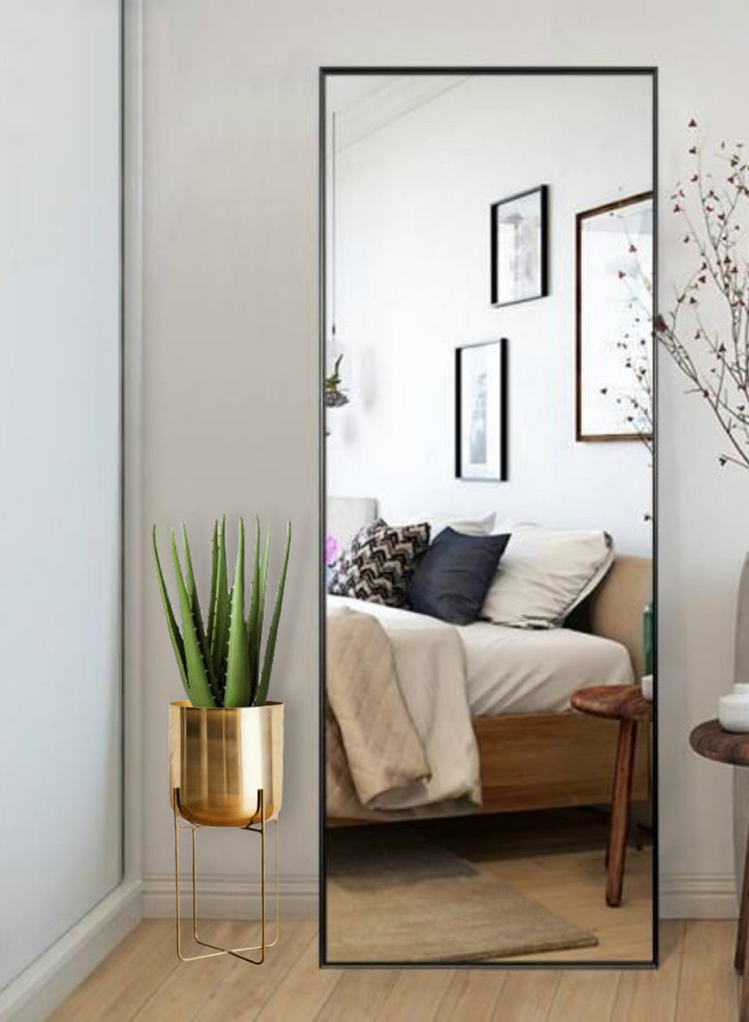 Gold Soho Planter With Stand Decor Jamaligarden