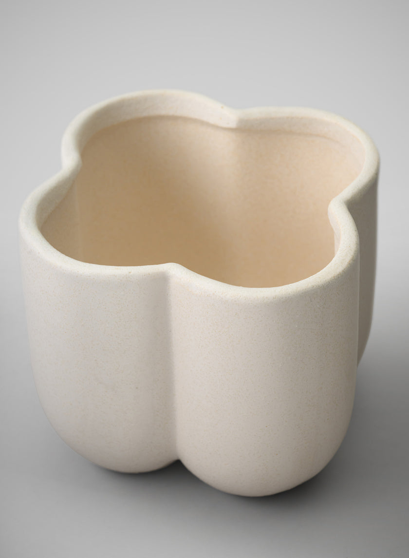 5in Tall Sand White Freya Ceramic Cachepot Decor Jamaligarden
