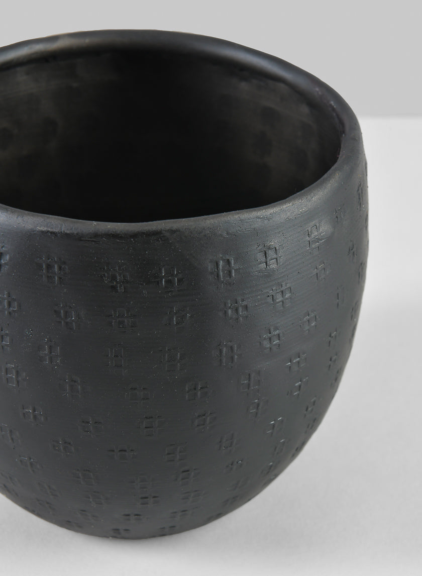 Anga Aluminum Ethnic Black Pot Decor Jamaligarden