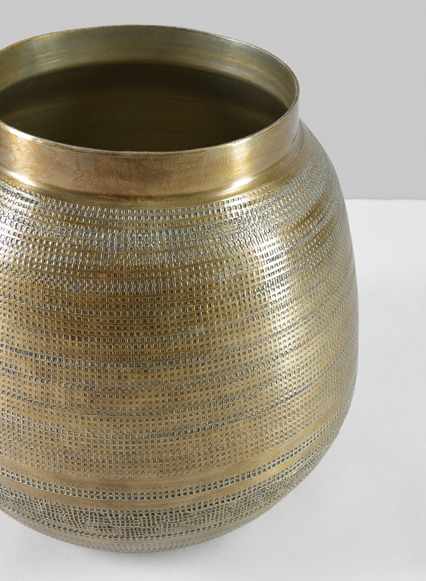 8in Tall Bactria Antique Gold Collar Planter Decor Jamaligarden