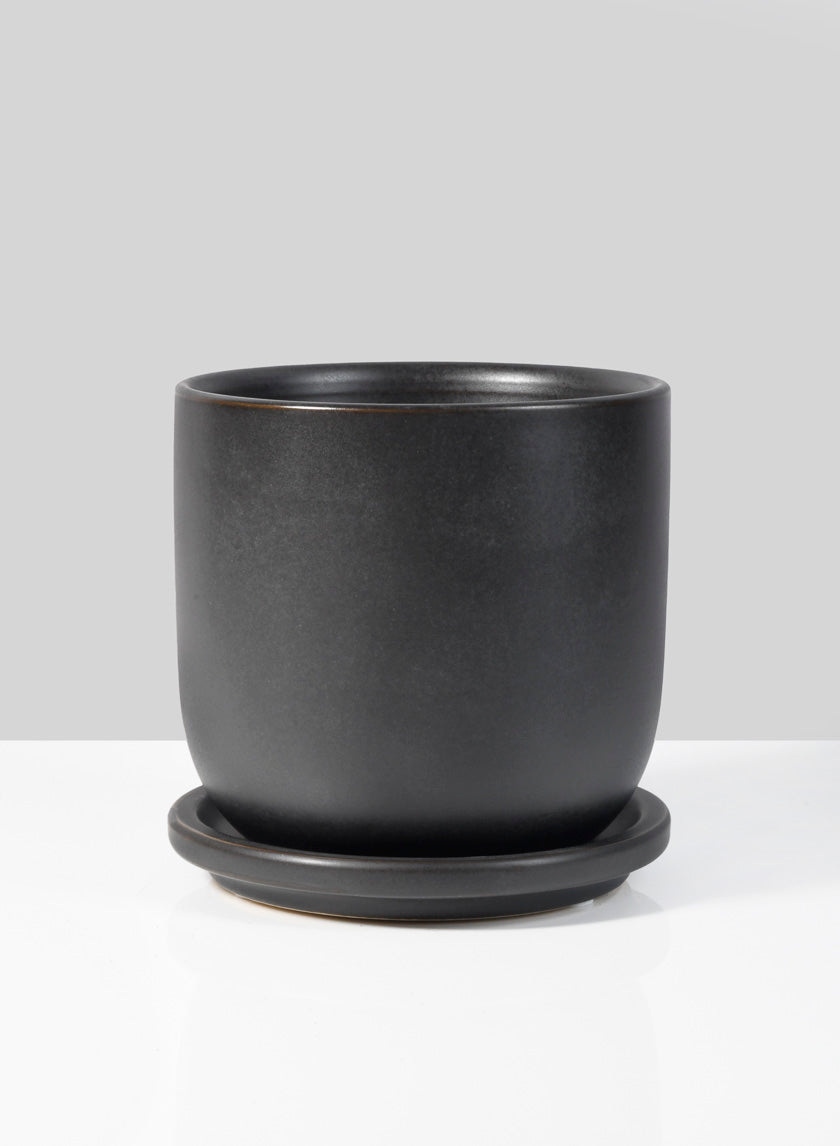 4.5in Tall Matte Black Aeon Ceramic Pot &amp; Saucer Decor Jamaligarden