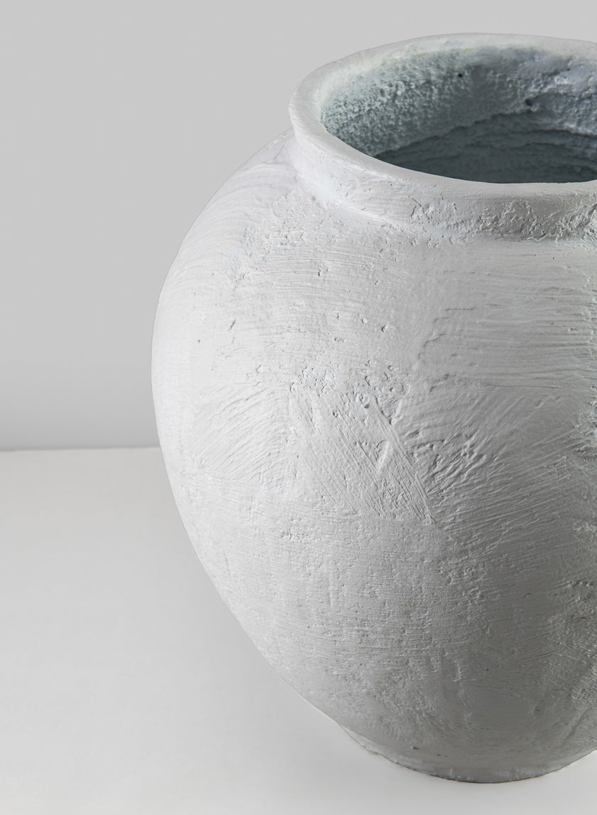 11in Tall Santorini White Washed Urn Decor Jamaligarden
