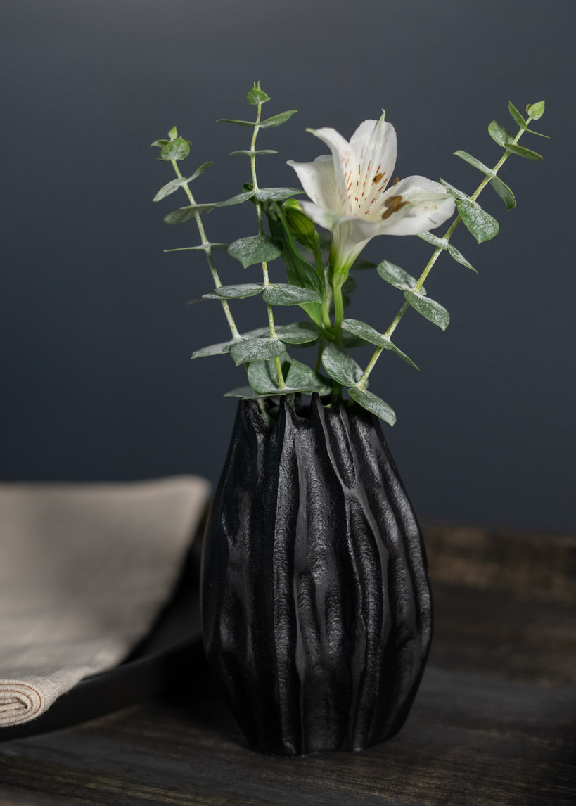 5in Tall Aluminum Cosmos Black Bark Look Mini Vase Decor Jamaligarden