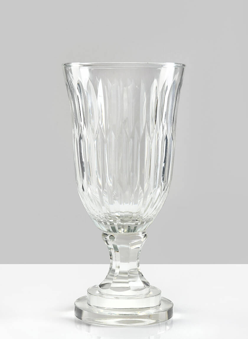 9.5in Tall Limoge Etched Glass Urn Decor Jamaligarden
