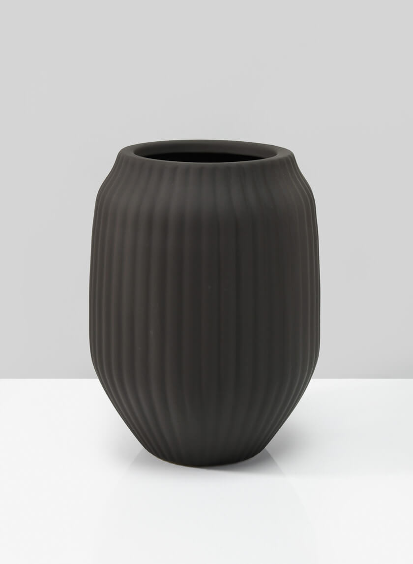 8in Tall Oslo Chocolate Vase Decor Jamaligarden